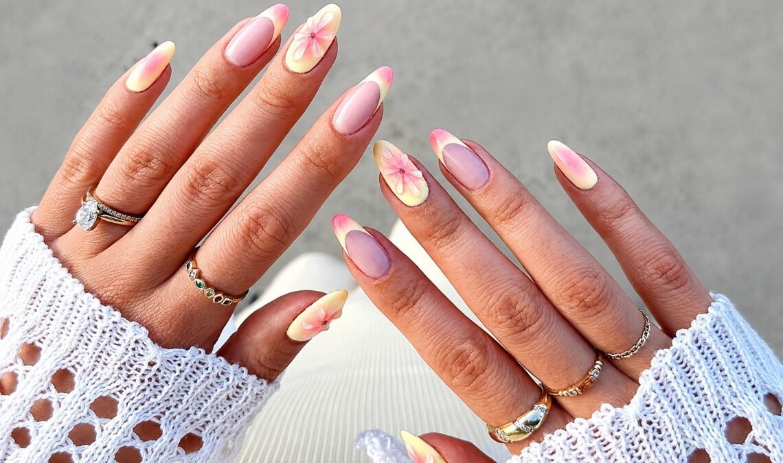 July Nails Trend