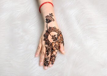 Khafif Mehndi Designs