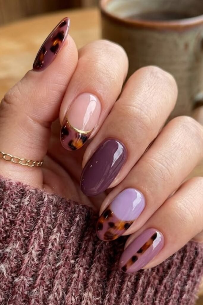 Mauve Tortoiseshell Oval Nails