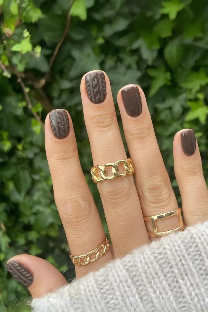 Sweater Texture Nails in Espresso Brown