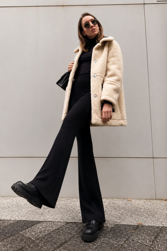 The xx Indie Minimal Look