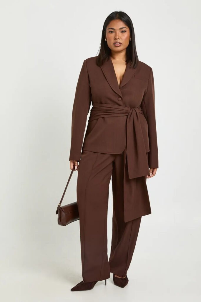 Chocolate Brown Monochrome with a Wide-Leg Suit