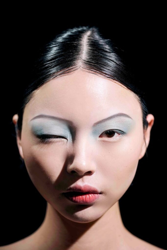 Cool-Toned Editorial Chinese Makeup Look