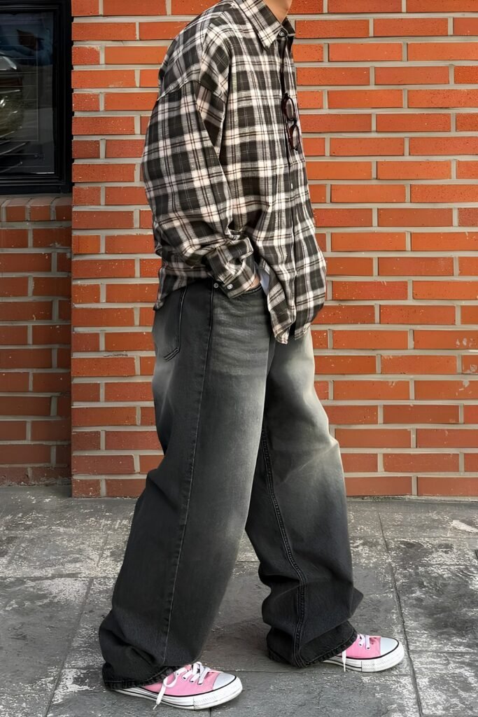 Oversized Flannel, Loose Tee, Baggy Pants, Chunky Skate Sneakers