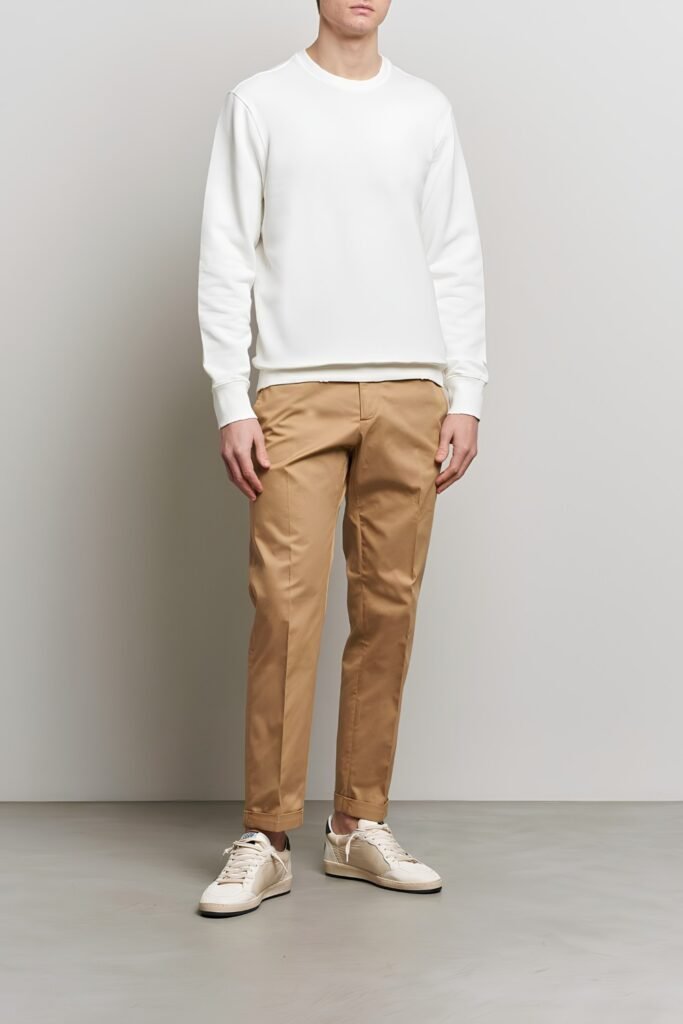 Quiet Vintage Streetwear Vintage Crewneck, Straight Chinos, Simple Leather Sneakers