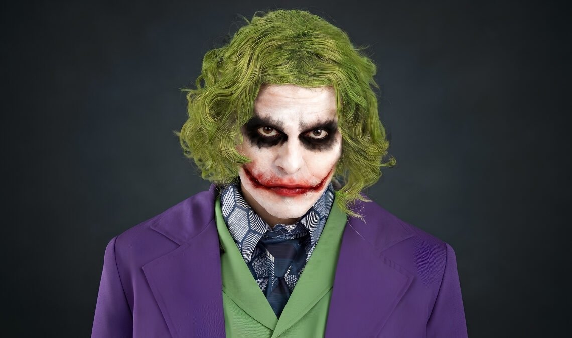 Halloween Costumes for Men With Medium Length Hair