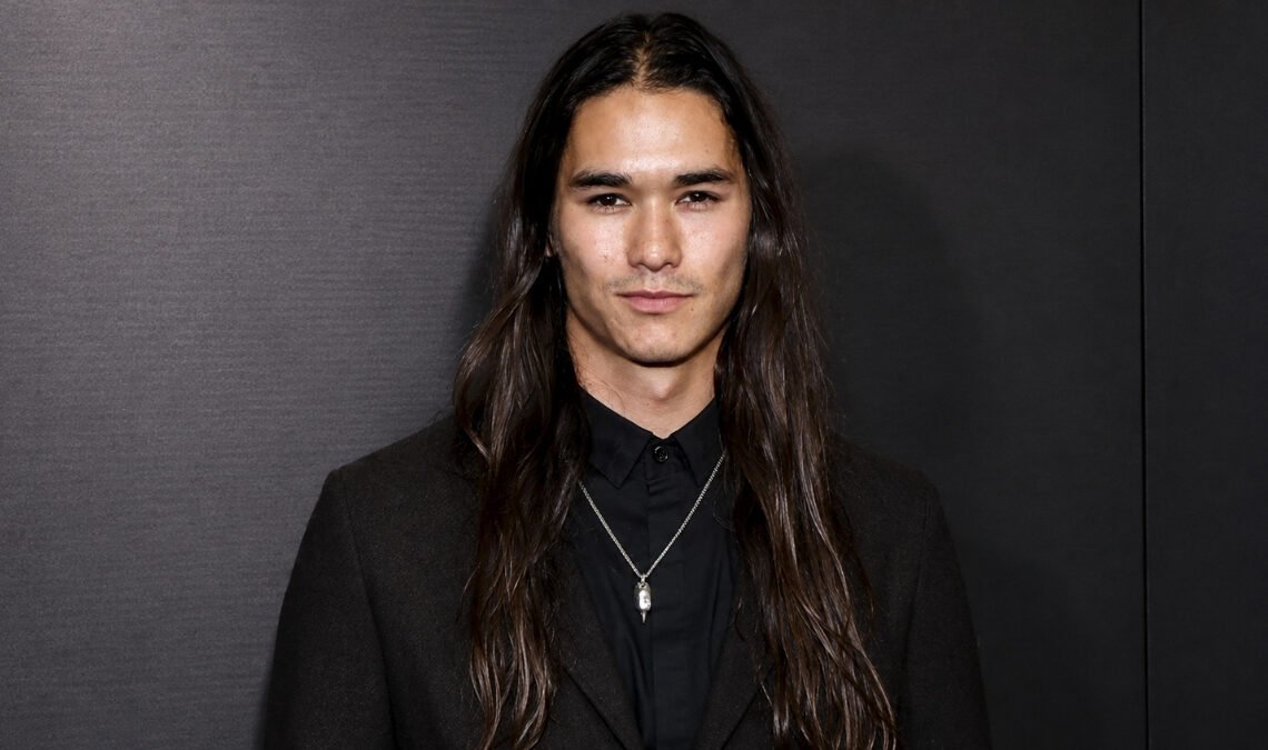 Halloween Hairstyles for Men With Long Hair
