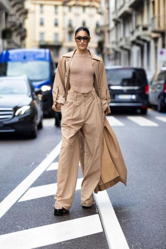 Monochrome Neutral Look
