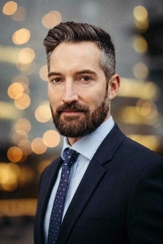 Short boxed beard