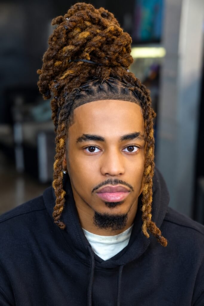 Small high dread top knot