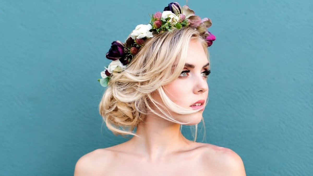 Medieval Hairstyles for Short Hair Women
