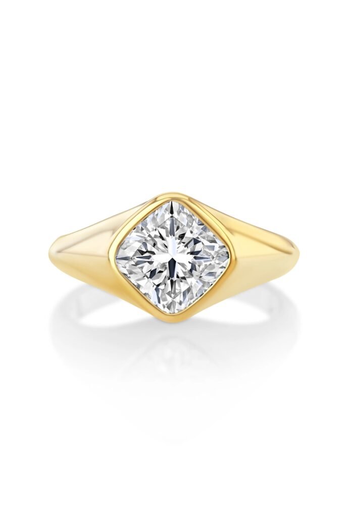 Sculptural signet-style engagement ring