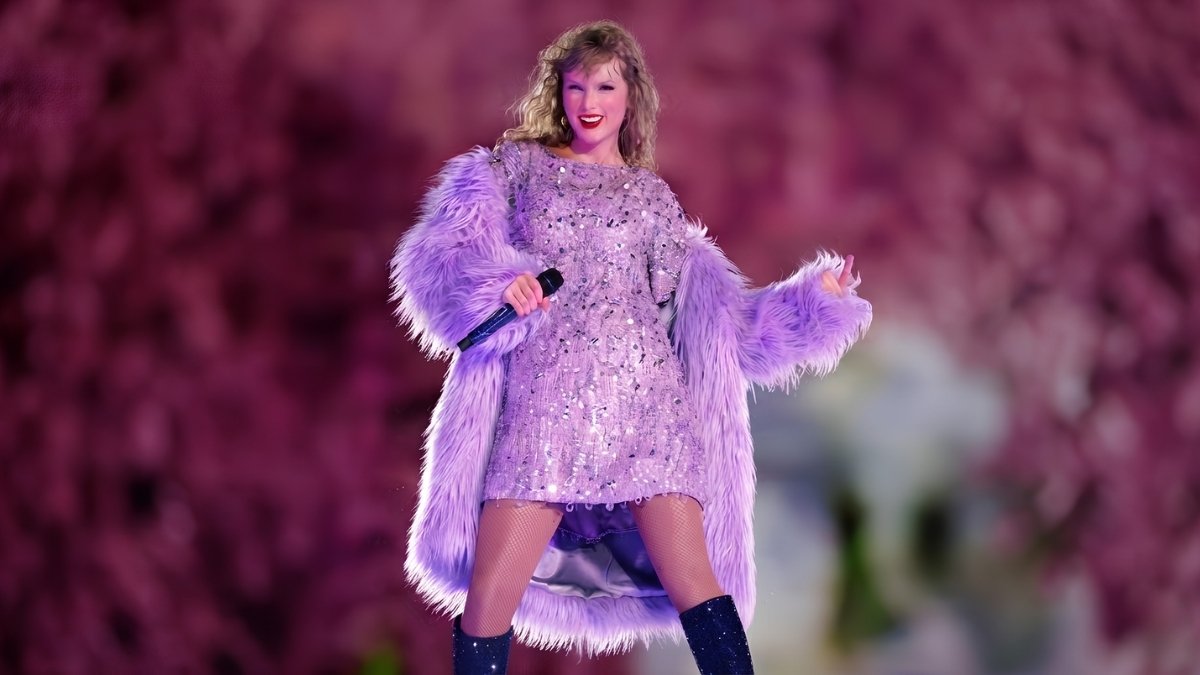 Taylor Swift Eras Tour Outfit