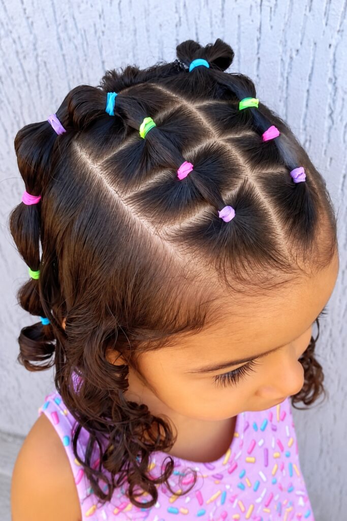 Full head of rubberband box sections with loose ends