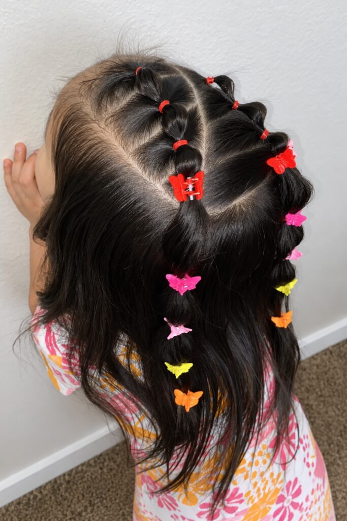 Rubberband sections with barrette clips